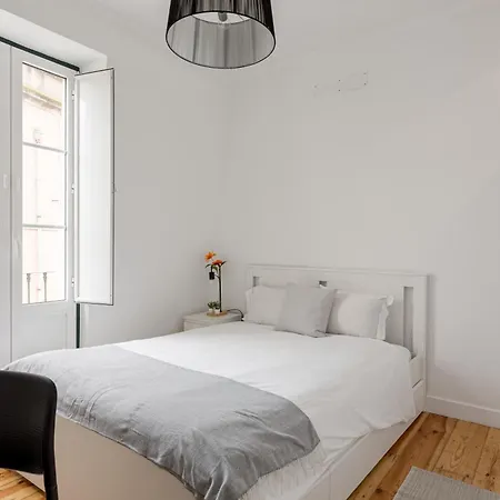 Appartement 3-bed Flat Retreat By Sao Jorge Castle *