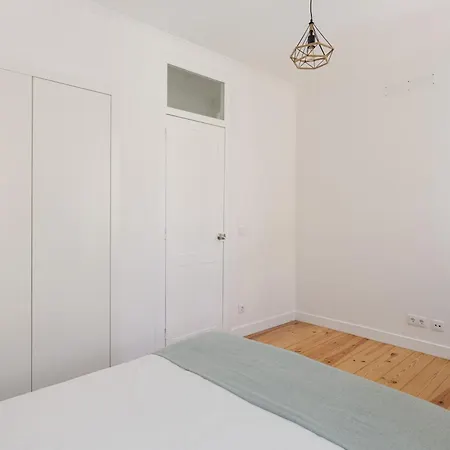 Appartement 3-bed Flat Retreat By Sao Jorge Castle
