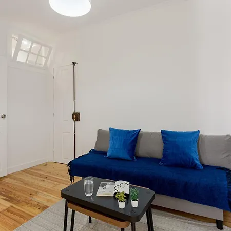 Apartment 3-bed Flat Retreat By Sao Jorge Castle Lissabon